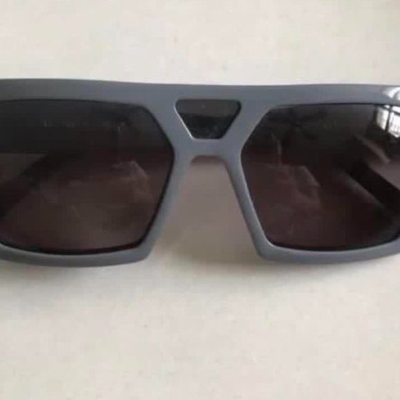 RETROSUPERFUTURE Sunglasses - Picture 2 of 4